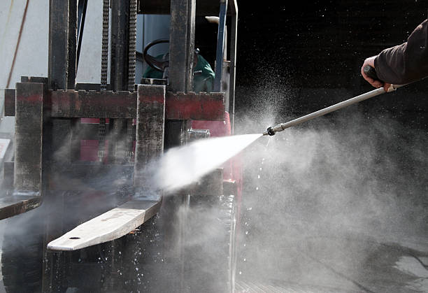 Best Local Pressure Washing Services  in Middletown, MD