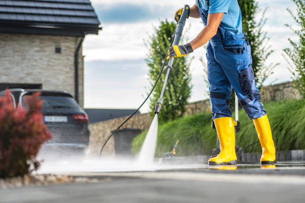 Why Choose Our Certified Pressure Washing Experts for Your Project Needs in Middletown, MD?