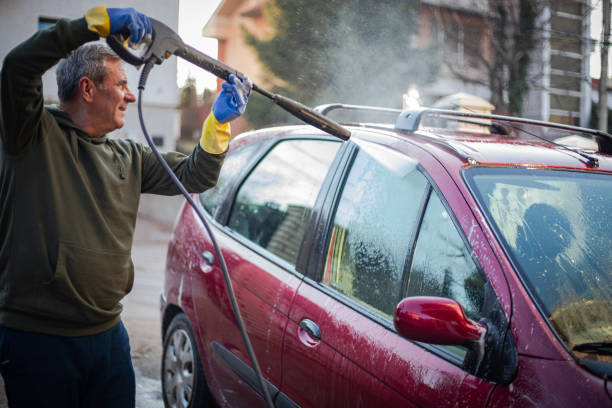 Best Garage Pressure Washing  in Middletown, MD
